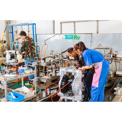 Αντλία διαφράγματος υψηλής απόδοσης με αέρα, με παροχή 1022 L/M, μέγιστη πίεση 120 psi και υλικό από όλκιμο σίδηρο