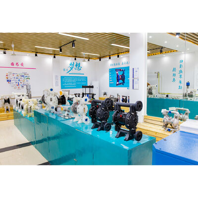 Αντλία διαφράγματος υψηλής απόδοσης με αέρα, με παροχή 1022 L/M, μέγιστη πίεση 120 psi και υλικό από όλκιμο σίδηρο